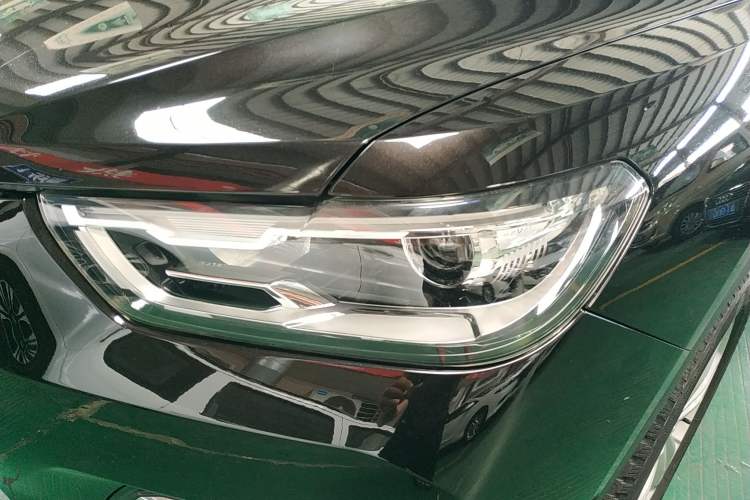 Used Haval H4 2019 Red-Label 1.5 GDIT DCT Luxury Smart Connectivity Model Left Front Headlight
