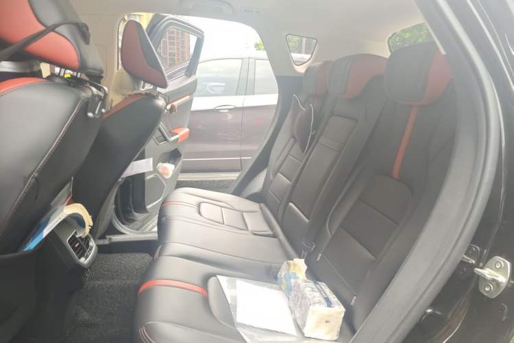 Used Haval H4 2019 Red-Label 1.5 GDIT DCT Luxury Smart Connectivity Model Left Rear Seat