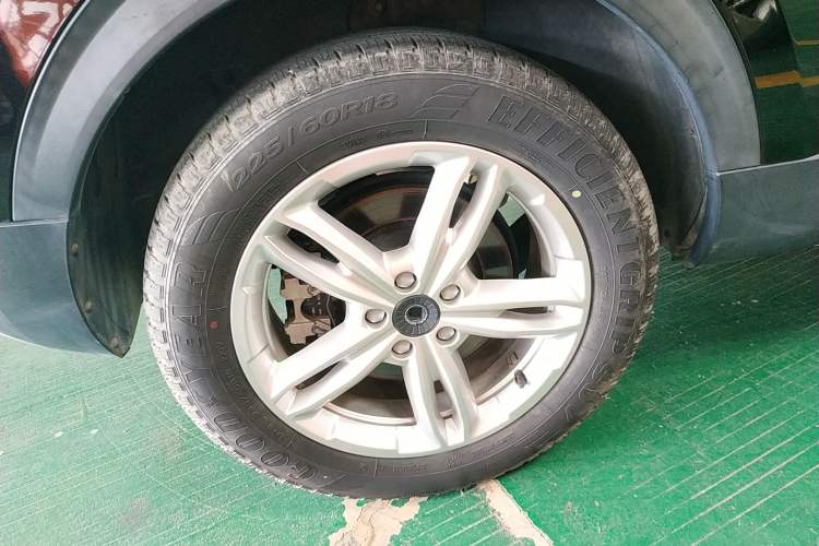 Used Haval H4 2019 Red-Label 1.5 GDIT DCT Luxury Smart Connectivity Model Right Rear Wheel Hub