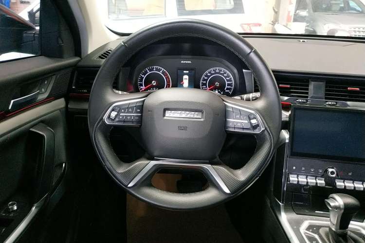Used Haval H4 2019 Red-Label 1.5 GDIT DCT Luxury Smart Connectivity Model Steering Wheel