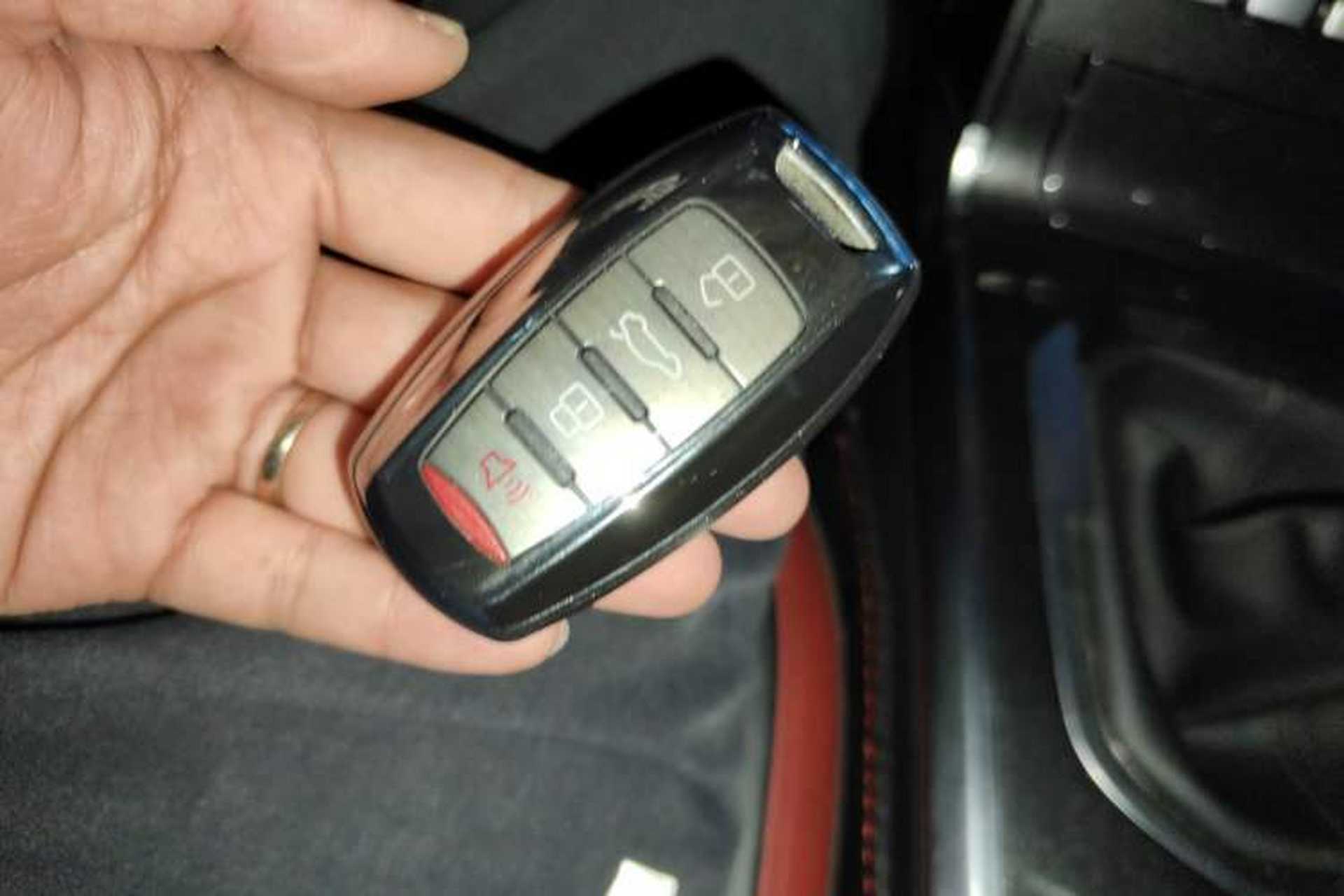 Used Haval H4 2019 1.5 GDIT Manual Luxury Smart Connect Version China V Standard Vehicle Key