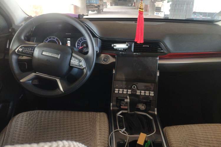 Used Haval H4 2019 1.5 GDIT DCT Elite Smart Connect Version China V Standard Center Console