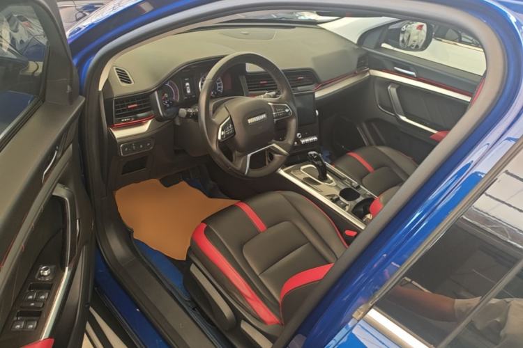 Used Haval H4 2019 1.5 GDIT DCT Luxury Smart Connectivity Version China VI Standard Driver Seat
