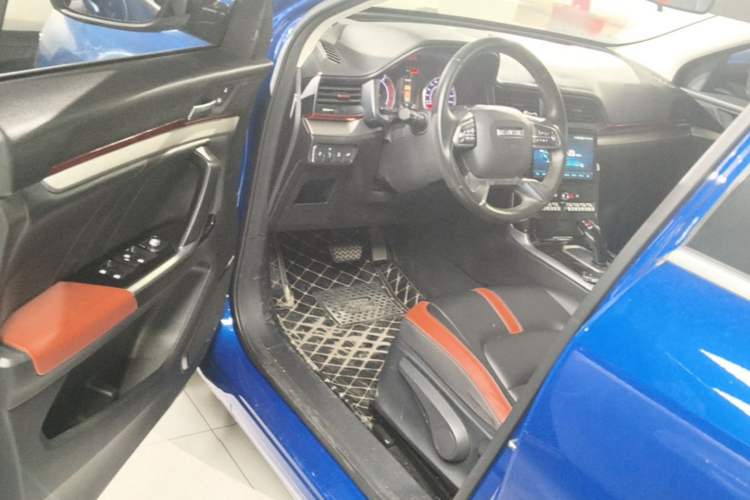 Used Haval H4 2019 1.5 GDIT DCT Luxury Smart Connectivity Version China VI Standard Driver Seat