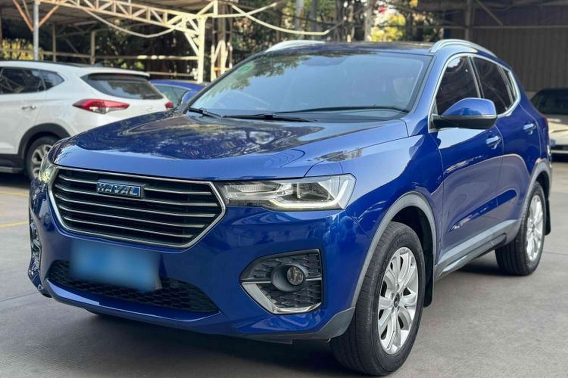Used Haval H4 2019 1.5 GDIT DCT Luxury Smart Connectivity Version China V Standard Front Left 45 Deg