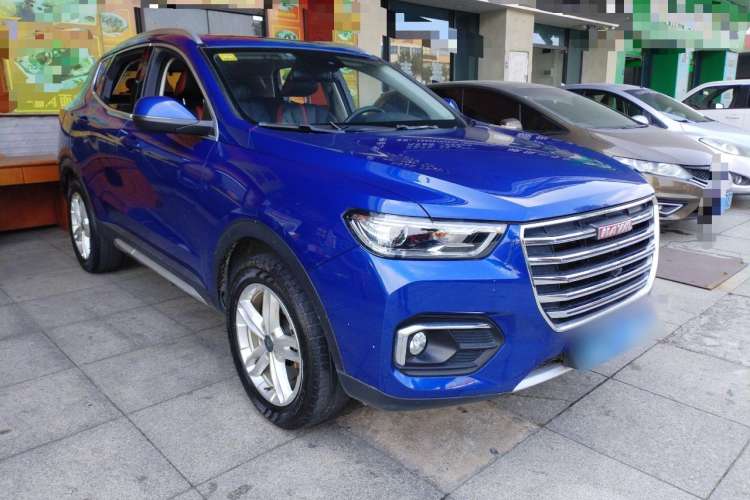 Used Haval H4 2019 Red-Label 1.5 GDIT DCT Luxury Smart Connectivity Model Front Right 45 Deg