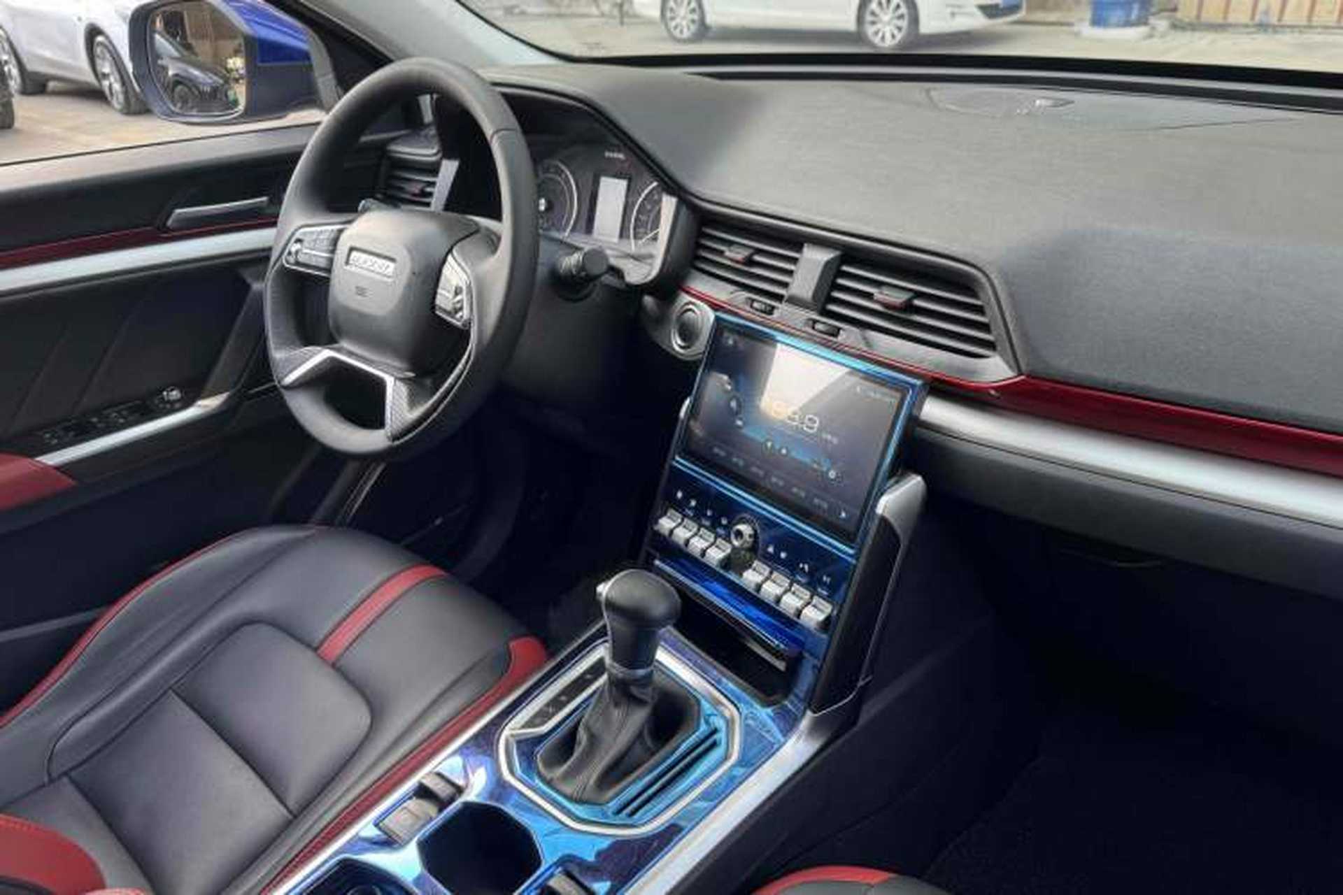 Used Haval H4 2019 1.5 GDIT DCT Luxury Smart Connectivity Version China V Standard Interior 5