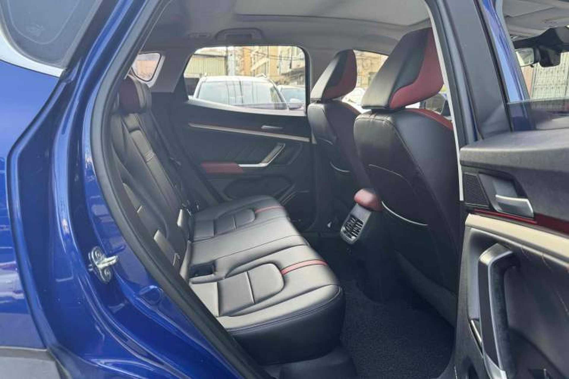Used Haval H4 2019 1.5 GDIT DCT Luxury Smart Connectivity Version China V Standard Interior 6