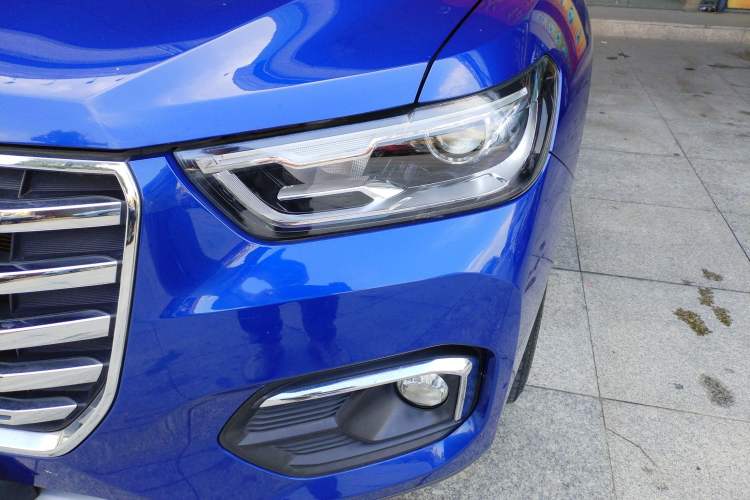 Used Haval H4 2019 Red-Label 1.5 GDIT DCT Luxury Smart Connectivity Model Left Front Headlight