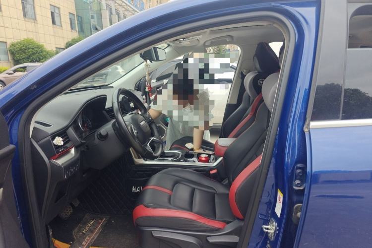 Used Haval H4 2019 1.5 GDIT DCT Luxury Smart Connectivity Version China V Standard Left Front Seat