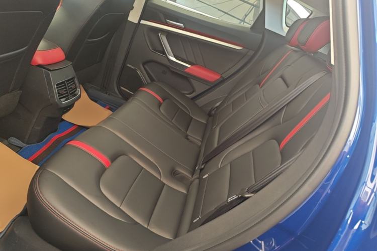Used Haval H4 2019 1.5 GDIT DCT Luxury Smart Connectivity Version China VI Standard Left Rear Seat