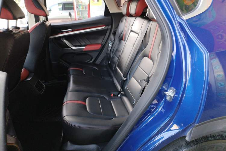 Used Haval H4 2019 Red-Label 1.5 GDIT DCT Luxury Smart Connectivity Model Left Rear Seat