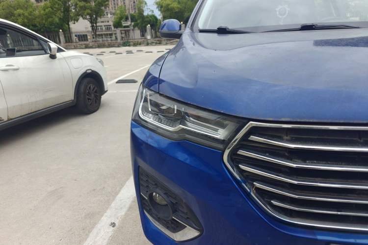 Used Haval H4 2019 1.5 GDIT DCT Luxury Smart Connectivity Version China V Standard Right Front Headlight