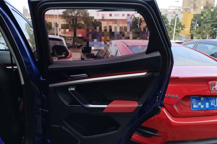 Used Haval H4 2019 Red-Label 1.5 GDIT DCT Luxury Smart Connectivity Model Right Rear Door Interior