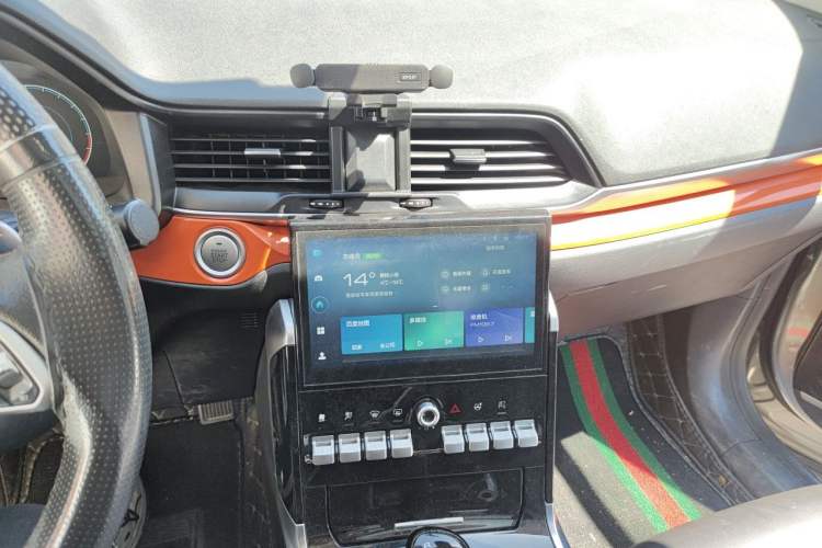 Used Haval H4 2019 1.5 GDIT Pro Version China VI Standard Audio And AC Panel