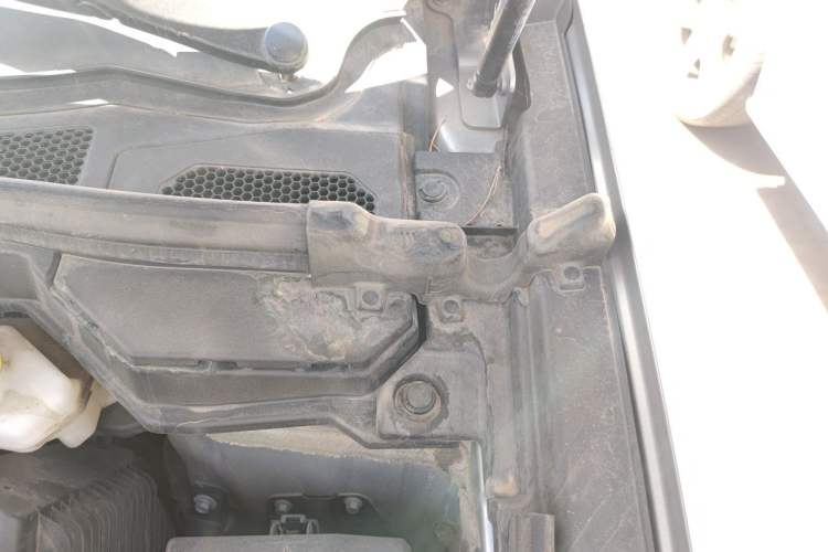 Used Haval H4 2019 1.5 GDIT Pro Version China VI Standard Engine Bay Left