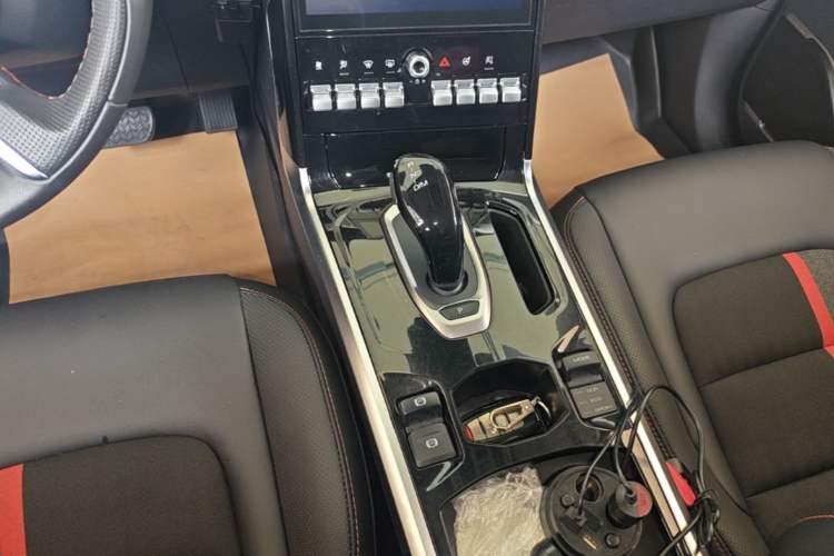 Used Haval H4 2019 1.5 GDIT Pro Version China VI Standard Gear Lever
