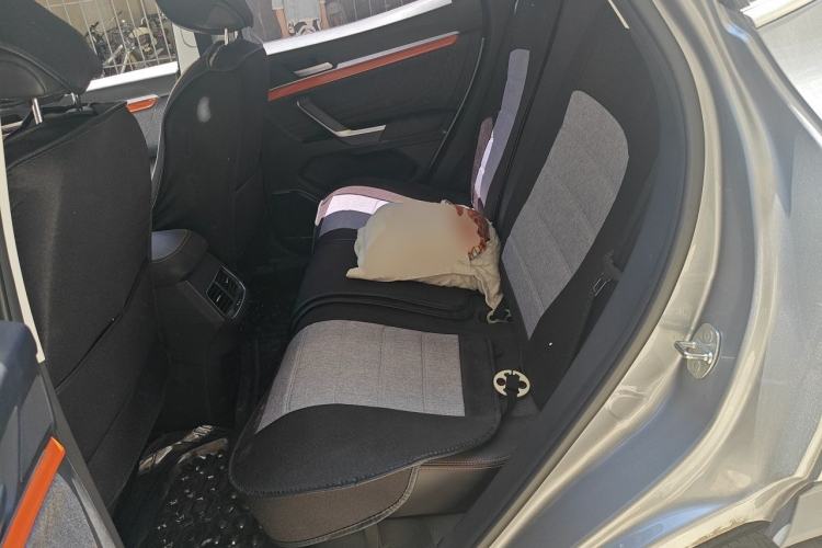 Used Haval H4 2019 1.5 GDIT Pro Version China VI Standard Left Rear Seat
