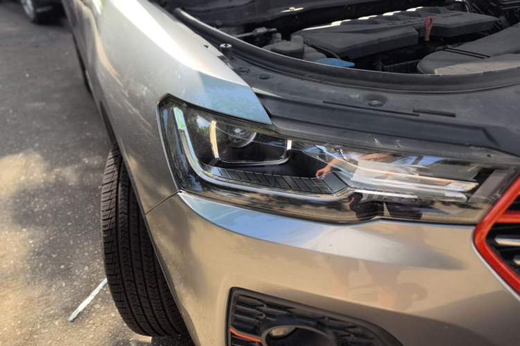 Used Haval H4 2019 1.5 GDIT Pro Version China VI Standard Right Front Headlight