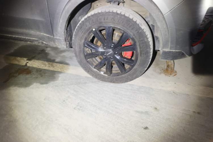 Used Haval H4 2019 1.5 GDIT Pro Version China VI Standard Right Front Wheel Hub