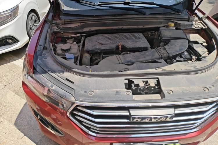 Used Haval H4 2019 1.5 GDIT DCT Luxury Smart Connectivity Version China VI Standard Engine Bay Right