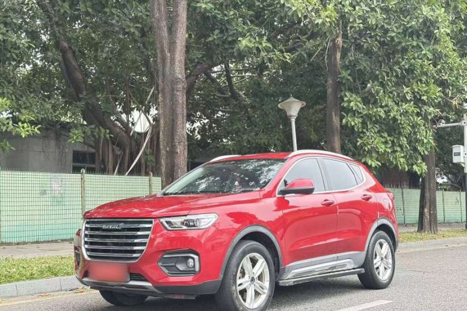 Used Haval H4 2019 Red-Label 1.5 GDIT DCT Elite SmartConnect Edition Exterior 5