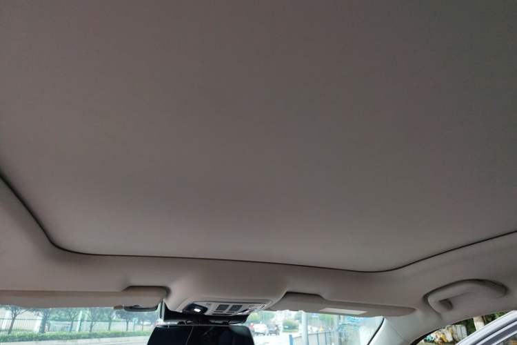 Used Haval H4 2019 1.5 GDIT DCT Luxury Smart Connectivity Version China VI Standard Headliner