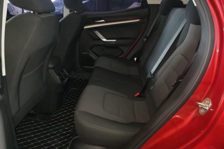 Used Haval H4 2019 Red-Label 1.5 GDIT DCT Elite SmartConnect Edition Interior 1