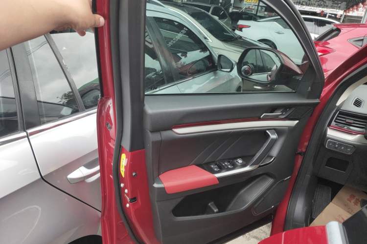 Used Haval H4 2019 1.5 GDIT DCT Luxury Smart Connectivity Version China V Standard Left Front Door Interior