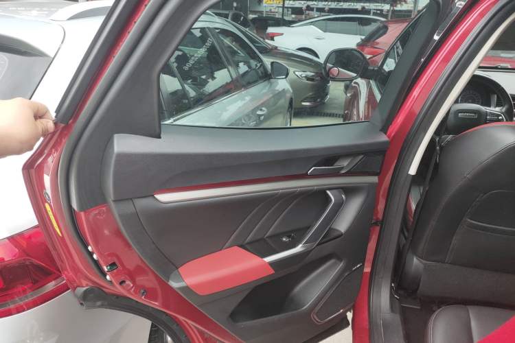 Used Haval H4 2019 1.5 GDIT DCT Luxury Smart Connectivity Version China V Standard Left Rear Door Interior