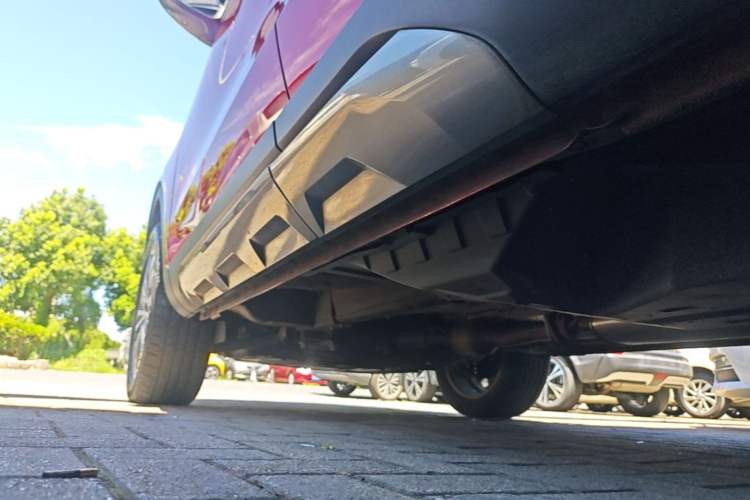 Used Haval H4 2019 1.5 GDIT DCT Ultra-Luxury Smart Connectivity Model China VI Standard Left Side Sill