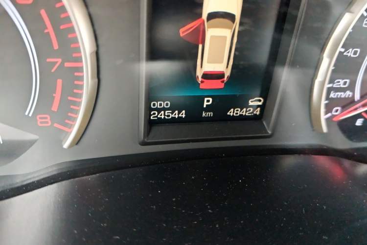 Used Haval H4 2019 Red-Label 1.5 GDIT DCT Luxury Smart Connectivity Model Odometer Close Up