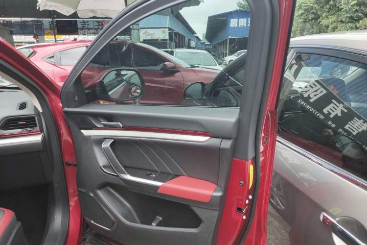 Used Haval H4 2019 1.5 GDIT DCT Luxury Smart Connectivity Version China V Standard Right Front Door Interior
