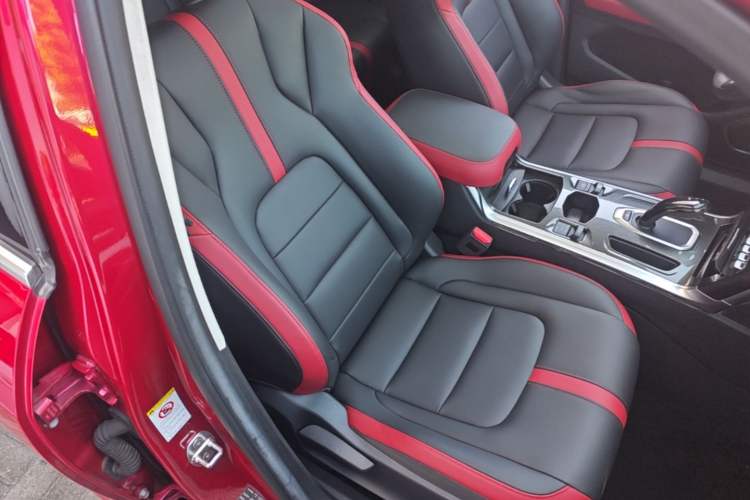 Used Haval H4 2019 1.5 GDIT DCT Ultra-Luxury Smart Connectivity Model China VI Standard Right Front Seat