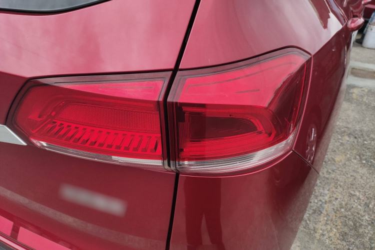 Used Haval H4 2019 1.5 GDIT DCT Luxury Smart Connectivity Version China V Standard Right Rear Taillight