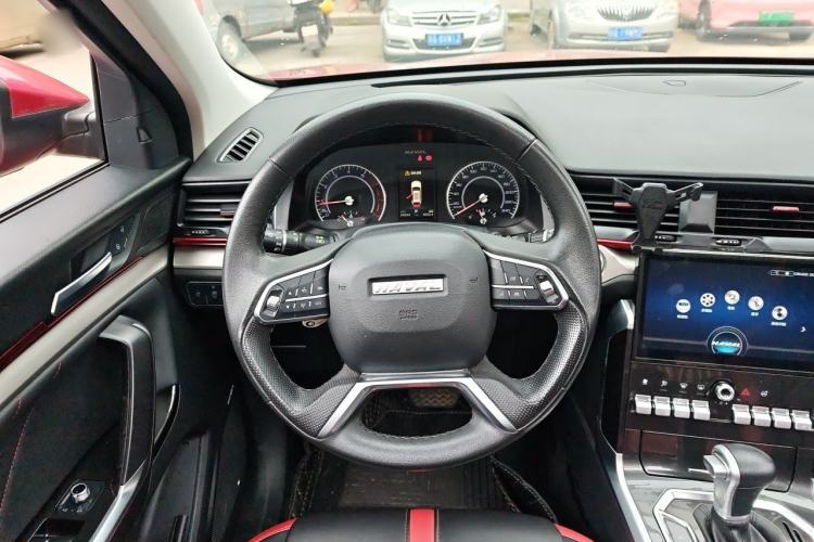 Used Haval H4 2019 Red-Label 1.5 GDIT DCT Luxury Smart Connectivity Model Steering Wheel