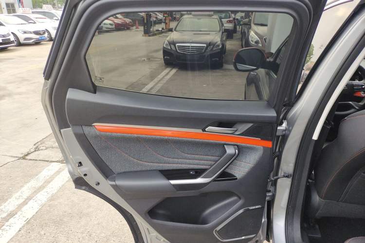 Used Haval H4 2019 1.5 GDIT Pro Version China VI Standard Left Rear Door Interior