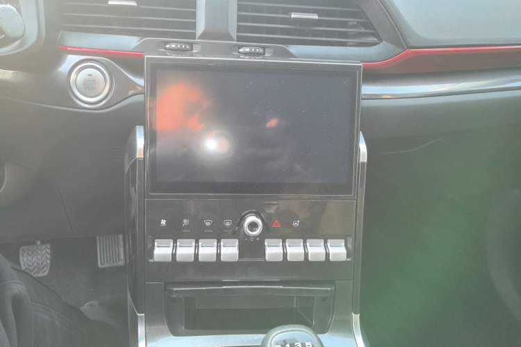 Used Haval H4 2019 1.5 GDIT Manual Elite Smart Connect Version China V Standard Audio And AC Panel