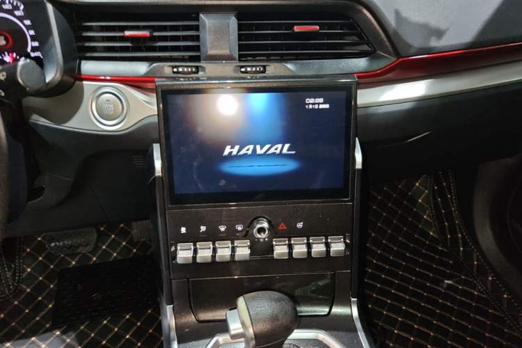 Used Haval H4 2019 Red-Label 1.5 GDIT DCT Luxury Smart Connectivity Model Audio And AC Panel