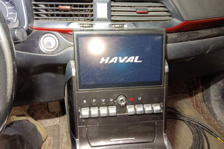 Used Haval H4 2019 1.5 GDIT Manual Luxury Smart Connect Version China V Standard Audio And AC Panel