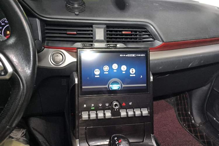 Used Haval H4 2019 1.5 GDIT DCT Luxury Smart Connectivity Version China VI Standard Audio And AC Panel