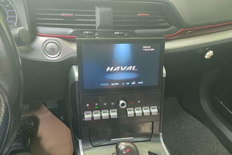 Used Haval H4 2019 1.5 GDIT DCT Luxury Smart Connectivity Version China VI Standard Audio And AC Panel