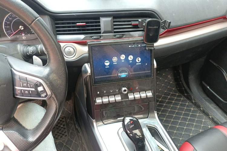 Used Haval H4 2019 1.5 GDIT DCT Luxury Smart Connectivity Version China VI Standard Audio And AC Panel