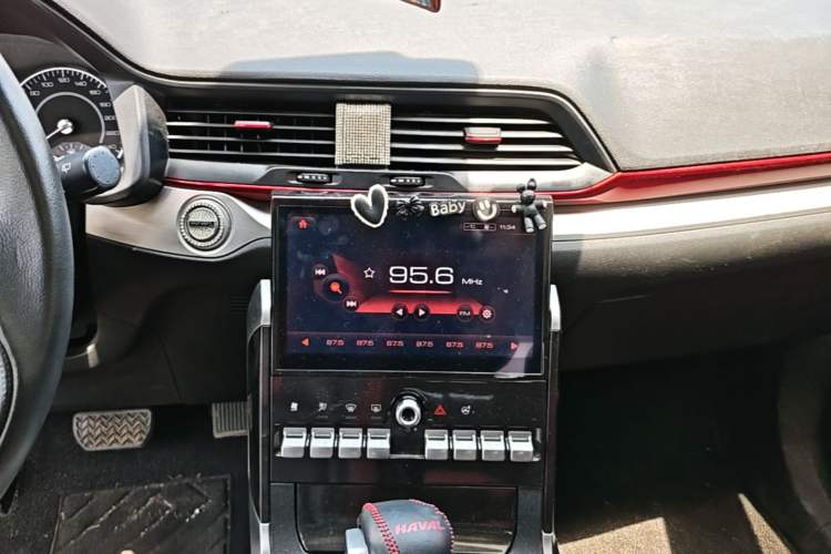 Used Haval H4 2019 Red-Label 1.5 GDIT DCT Luxury Smart Connectivity Model Audio And AC Panel