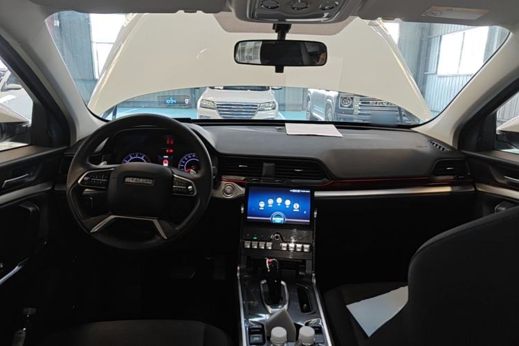 Used Haval H4 2019 1.5 GDIT DCT Elite Smart Connectivity Version China VI Center Console