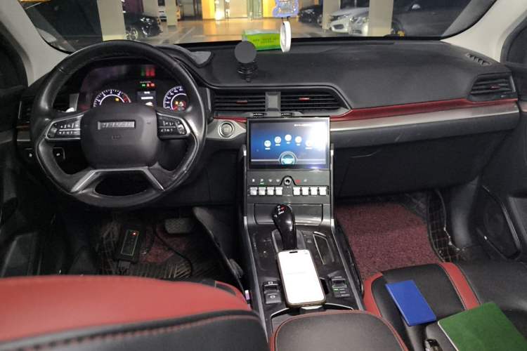 Used Haval H4 2019 1.5 GDIT DCT Luxury Smart Connectivity Version China VI Standard Center Console