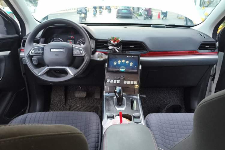 Used Haval H4 2019 1.5 GDIT DCT Elite Smart Connectivity Version China VI Center Console