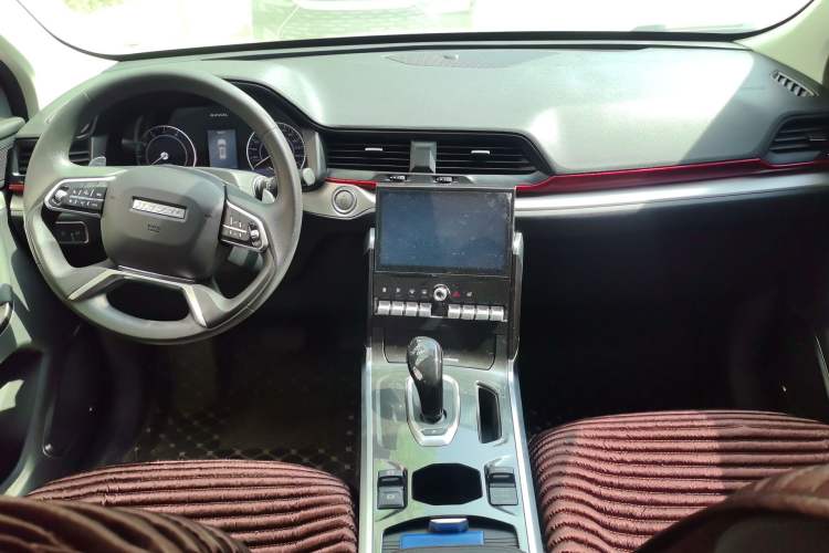 Used Haval H4 2019 1.5 GDIT DCT Elite Smart Connectivity Version China VI Center Console