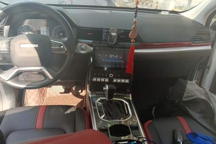 Used Haval H4 2019 1.5 GDIT DCT Luxury Smart Connectivity Version China V Standard Center Console