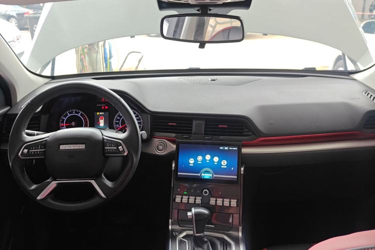 Used Haval H4 2019 Red-Label 1.5 GDIT DCT Luxury Smart Connectivity Model Center Console